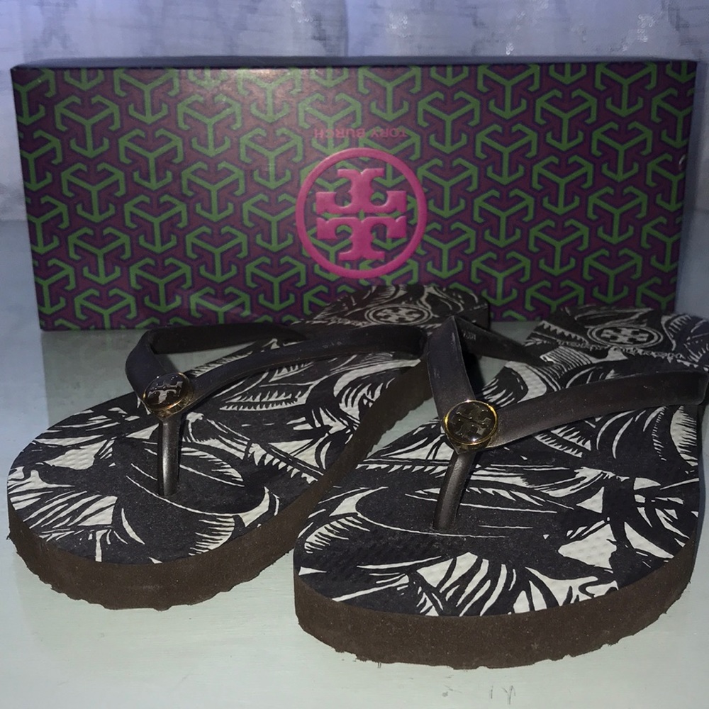 Tory Burch flip flops size 8